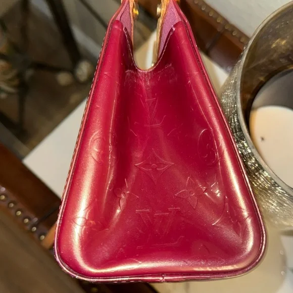 💯AUTHENTIC LOUIS VUITTON ROXBURY AMARANTE VERNIS DRIVE 2WAY SHOULDER BAG/CLUTCH - Picture 10 of 16